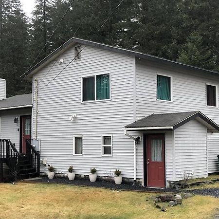 Den Mishka - Kodiak'S Den Of The Little Bear Apartment Exterior foto